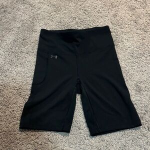 Under Armour Women's Black Bike Shorts